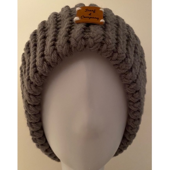 NWT Loom Knitted Hats, Warm and cozy, Knitting, Hats, Unisex, Handmade by Seller - Picture 1 of 4